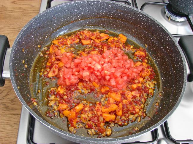 Barbunyalı Bezelye Yemeği - Yapılışı (8/16) 