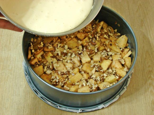 Elmalı Şarlot - Yapılışı (11/16) 