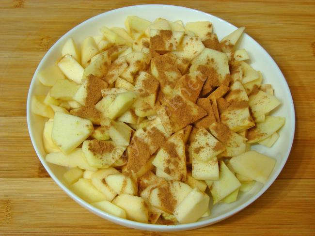 Elmalı Şarlot - Yapılışı (3/16) 