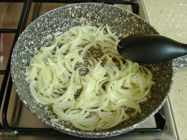 Havuçlu Bezelyeli Pilav - Yapılışı (5/16) 