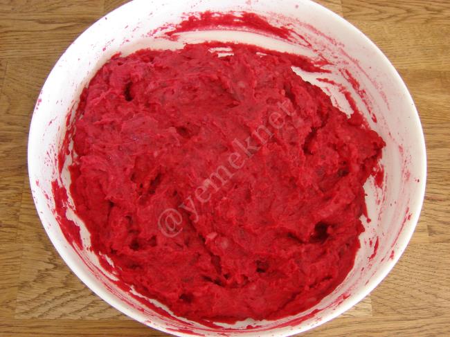 Pancarlı Patates Salatası - Yapılışı (7/16) 