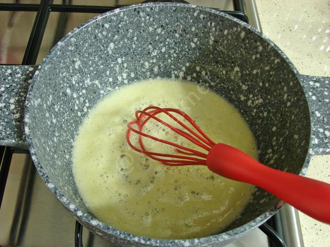 Fırında Brokoli Graten - Yapılışı (6/12) 