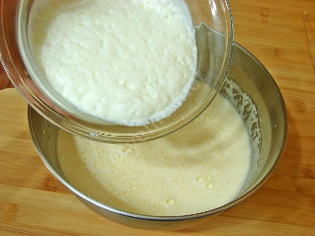 Karbonatlı Kek - Yapılışı (7/16) 