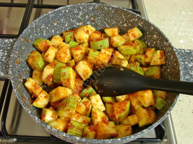 Mercimekli Kabak Yemeği - Yapılışı (7/12) 