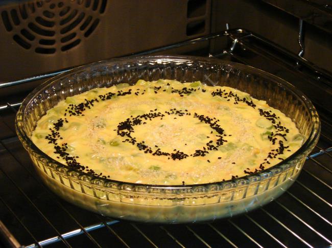 Pırasalı Mısır Unlu Kek - Yapılışı (10/12) 