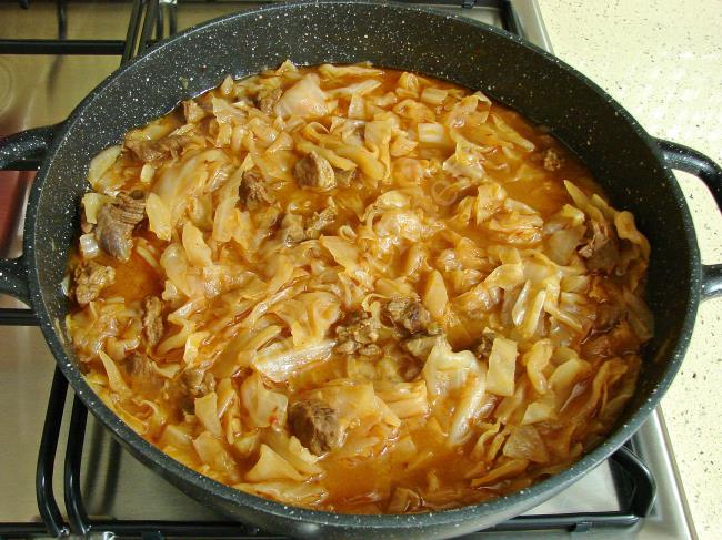 Etli Kapuska Yemeği - Yapılışı (9/12) 