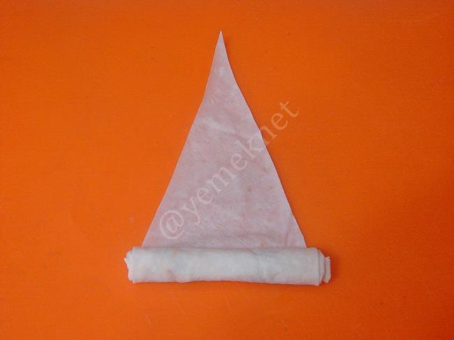 Kalem Börek - Yapılışı (4/12) 