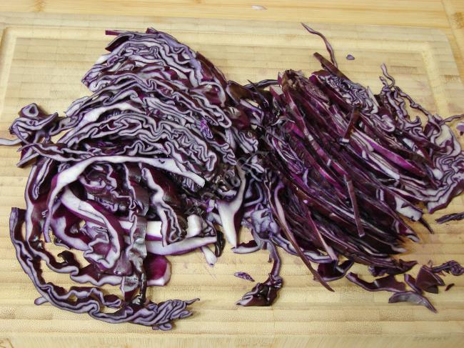 Kırmızı Lahana Salatası - Yapılışı (2/12) 