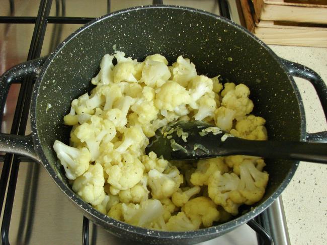 Körili Karnabahar Çorbası - Yapılışı (7/12) 