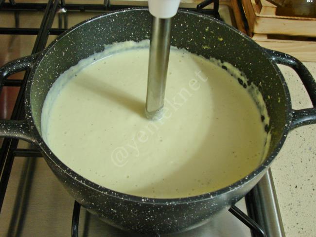 Körili Karnabahar Çorbası - Yapılışı (9/12) 