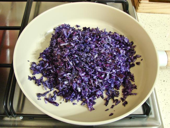 Mor Lahanalı Havuç Tarator - Yapılışı (2/12) 