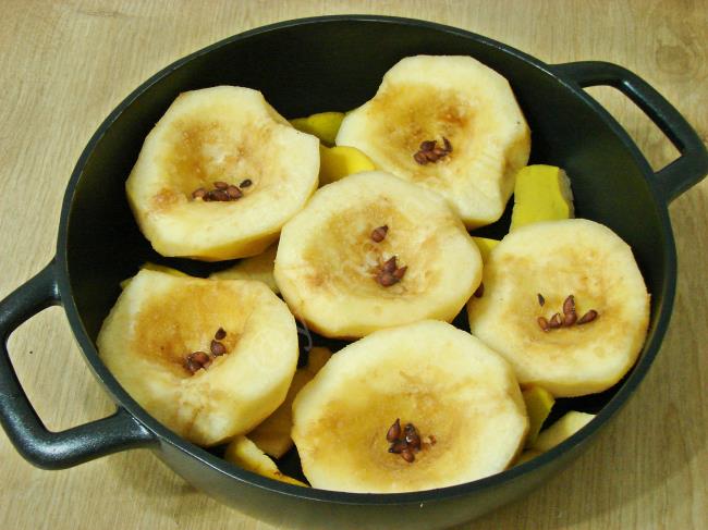 Narlı Ayva Tatlısı - Yapılışı (4/12) 