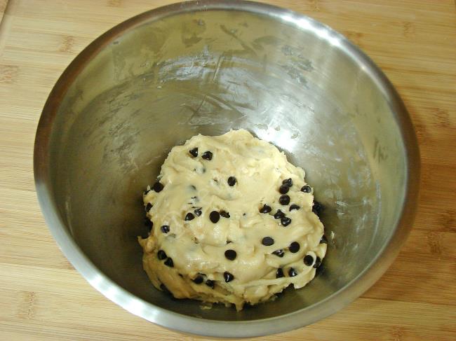 Sıvı Yağlı Çikolatalı Kurabiye - Yapılışı (7/12) 