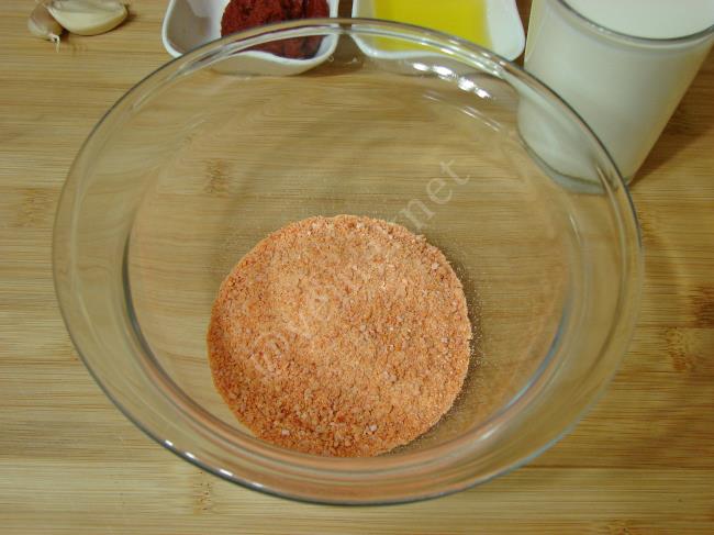 Sütlü Tarhana Çorbası - Yapılışı (2/12) 