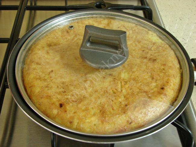 Unsuz Börek - Yapılışı (13/16) 