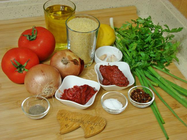 Yağlı Köfte - Yapılışı (1/12) 