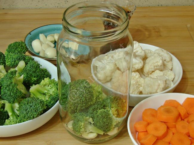 Brokoli Turşusu - Yapılışı (2/12) 