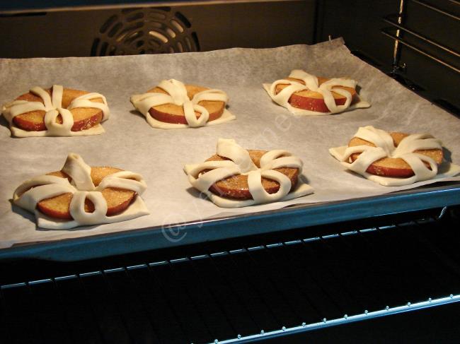 Elmalı Milföy Tatlısı - Yapılışı (12/16) 