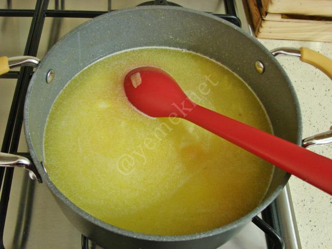 Havuçlu Brokoli Çorbası - Yapılışı (6/12) 