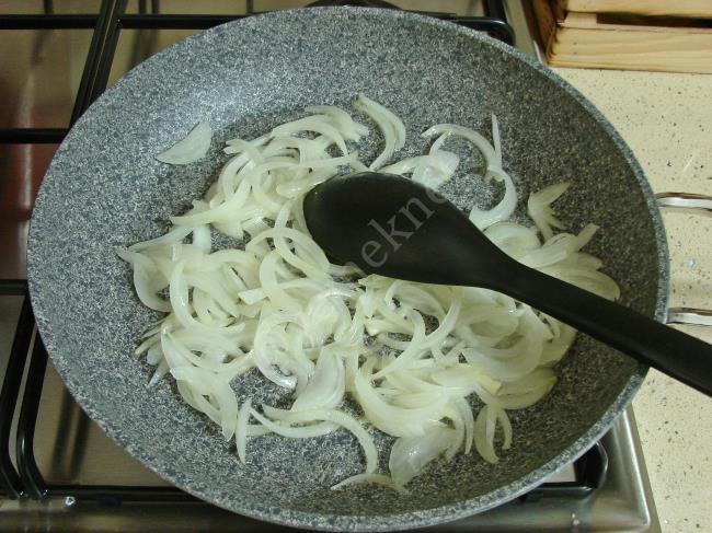 Patates Püreli Mantar Sote - Yapılışı (4/16) 