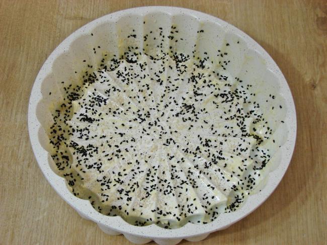 Peynirli Zeytinli Tuzlu Kek - Yapılışı (8/12) 