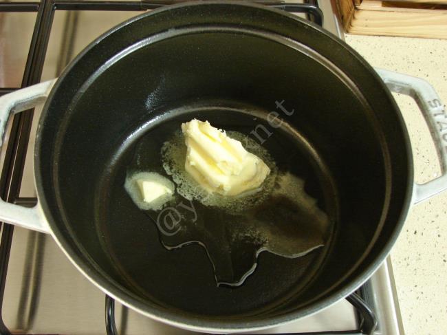 Sütlü Soğan Çorbası - Yapılışı (3/12) 