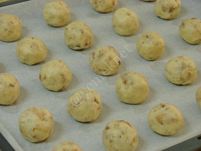 İncirli Kurabiye - Yapılışı (7/12) 