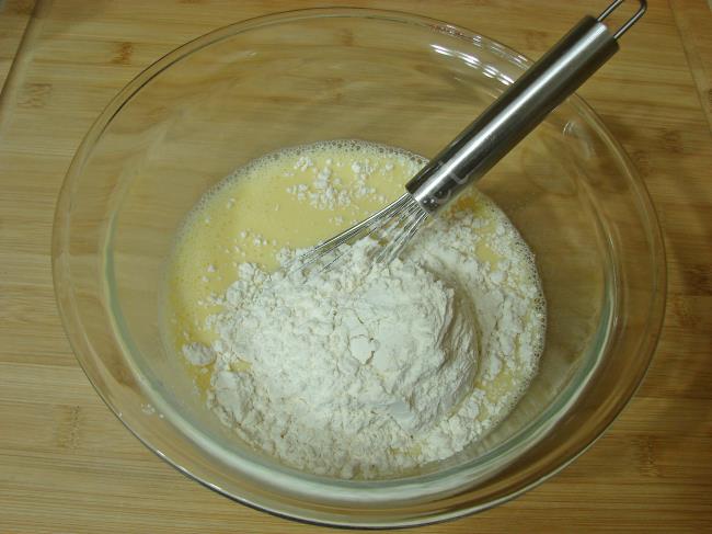 Kahvaltılık Krep Börek - Yapılışı (4/20) 