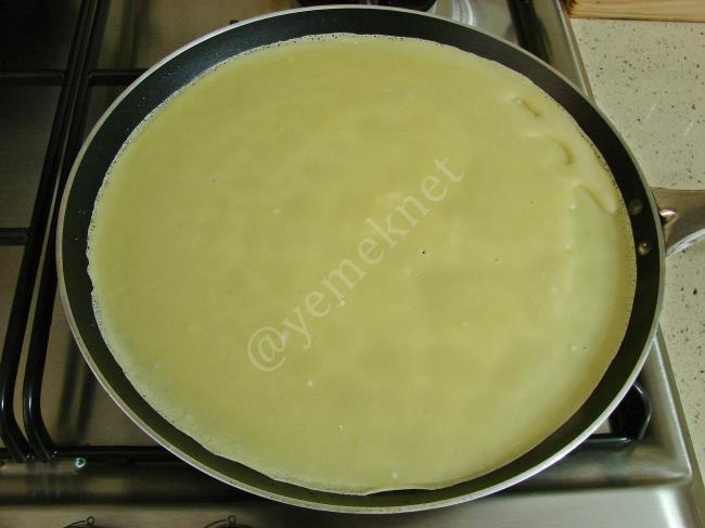 Kahvaltılık Krep Börek - Yapılışı (6/20) 