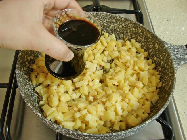 Öksürük İçin Tereyağında Ayva - Yapılışı (7/12) 