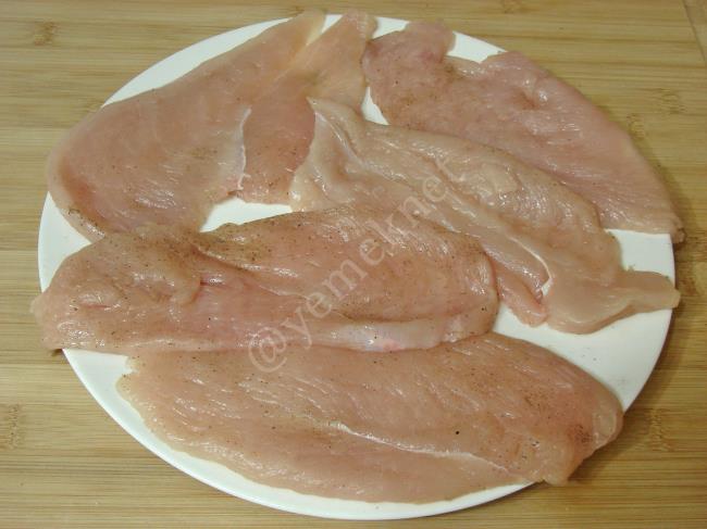 Soslu Tavuk Kızartması - Yapılışı (2/12) 