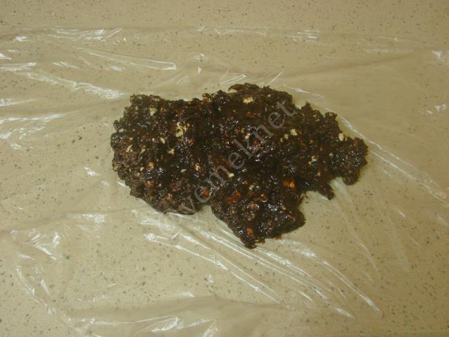 Yumurtasız Mozaik Pasta - Yapılışı (8/12) 