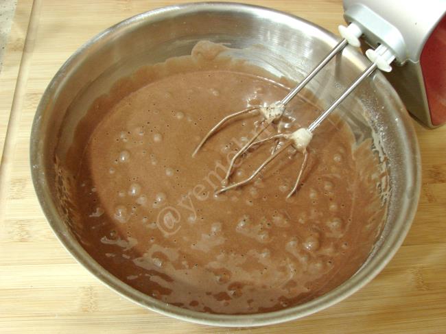 Kahveli Islak Kek - Yapılışı (6/16) 