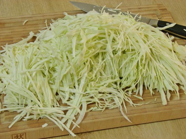 Karışık Lahana Salatası - Yapılışı (2/12) 