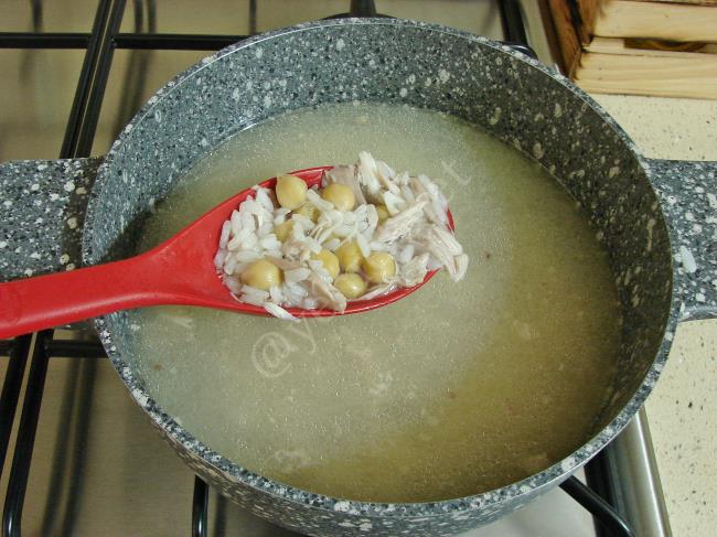 Tavuklu Lebeniye Çorbası - Yapılışı (8/16) 