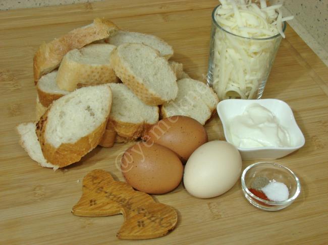 Yumurtalı Ekmek Böreği - Yapılışı (1/12) 