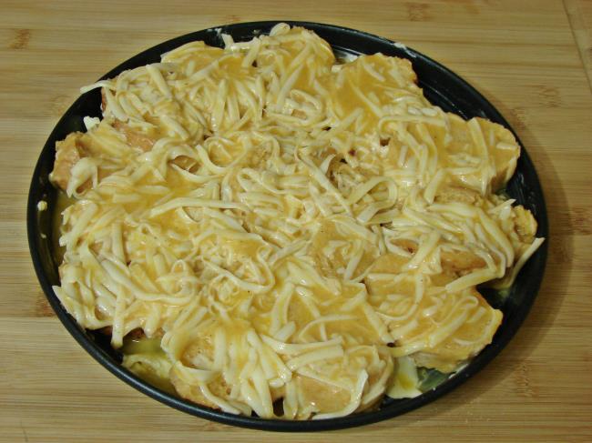 Yumurtalı Ekmek Böreği - Yapılışı (7/12) 