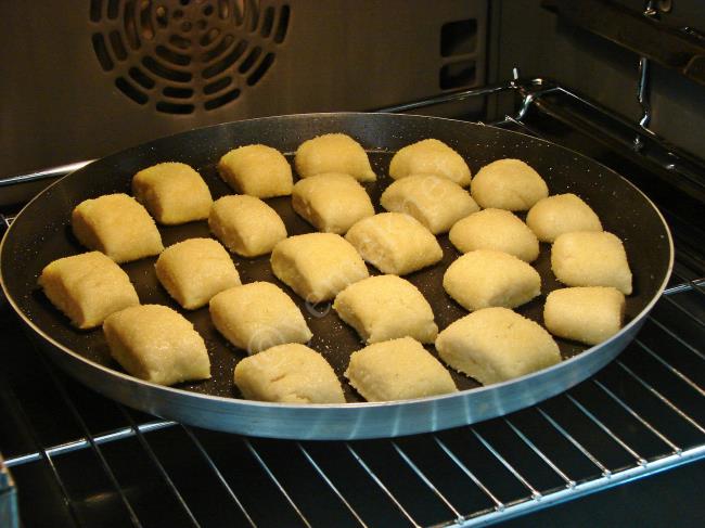 Kesme İrmik Tatlısı - Yapılışı (12/16) 