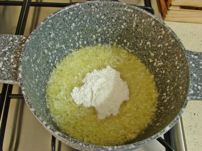 Mengen Çorbası - Yapılışı (5/12) 