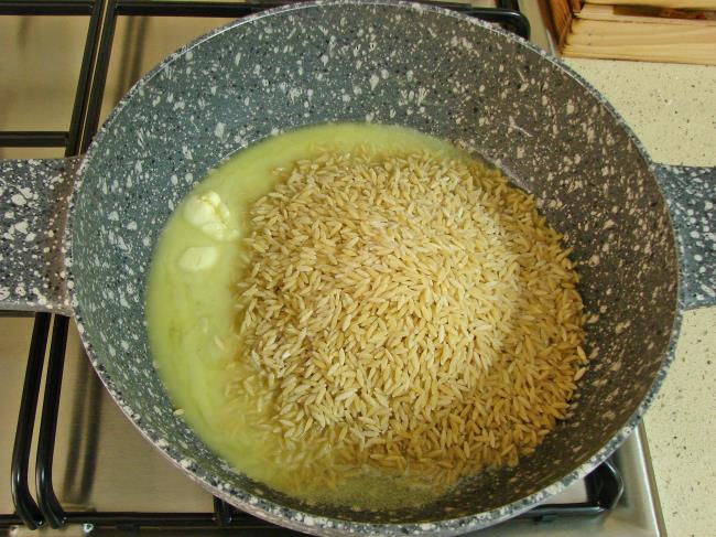 Nohutlu Şehriye Pilavı - Yapılışı (3/12) 