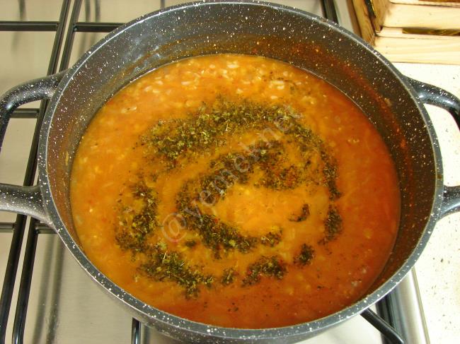 Malhitiye Çorbası - Yapılışı (9/12) 