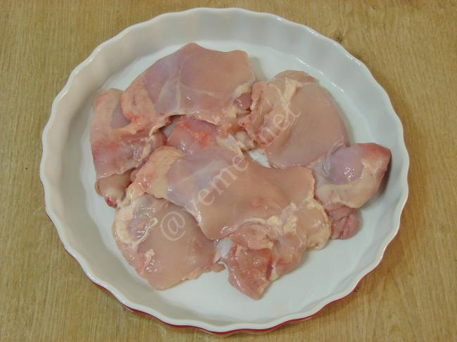 Mısır Unlu Tavuk Kızartması - Yapılışı (2/12) 