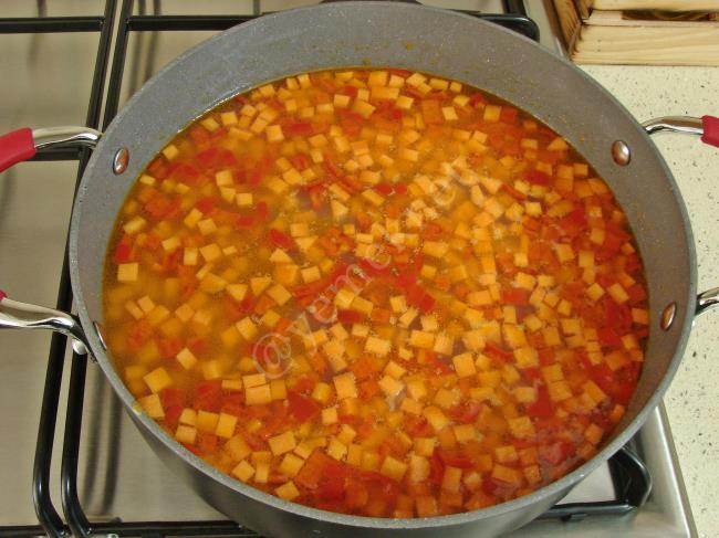 Mor Lahanalı Şehriye Salatası - Yapılışı (7/16) 