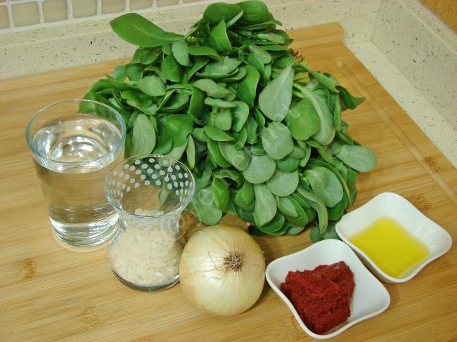 Pirinçli Semizotu Yemeği - Yapılışı (1/12) 