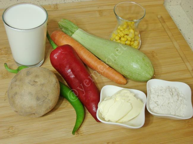 Sütlü Sebze Çorbası - Yapılışı (1/12) 