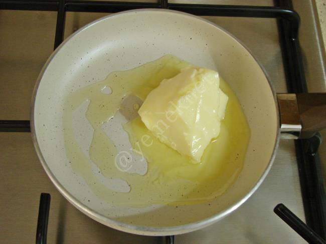 Sütlü Un Çorbası - Yapılışı (8/12) 