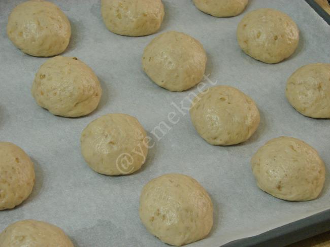 Cevizli Poğaça - Yapılışı (9/16) 