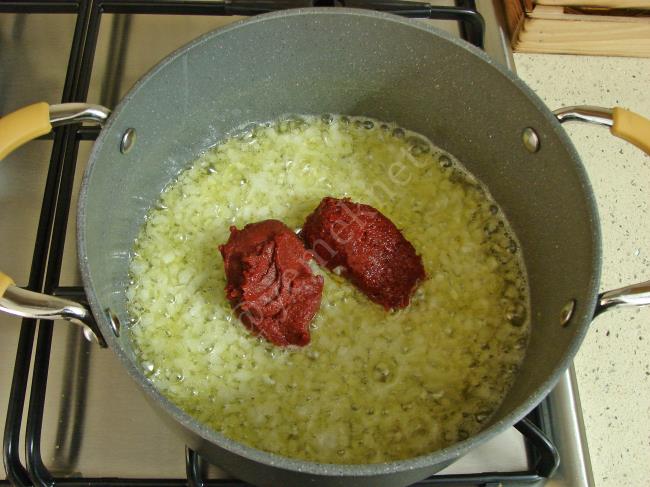 Erişteli Barbunya Çorbası - Yapılışı (4/12) 