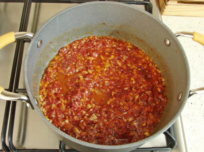 Erişteli Barbunya Çorbası - Yapılışı (5/12) 