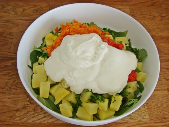 Patatesli Semizotu Salatası - Yapılışı (8/12) 
